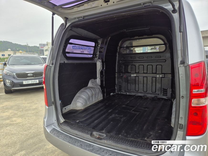 Hyundai Starex 2013