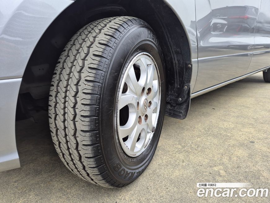 Hyundai Starex 2013
