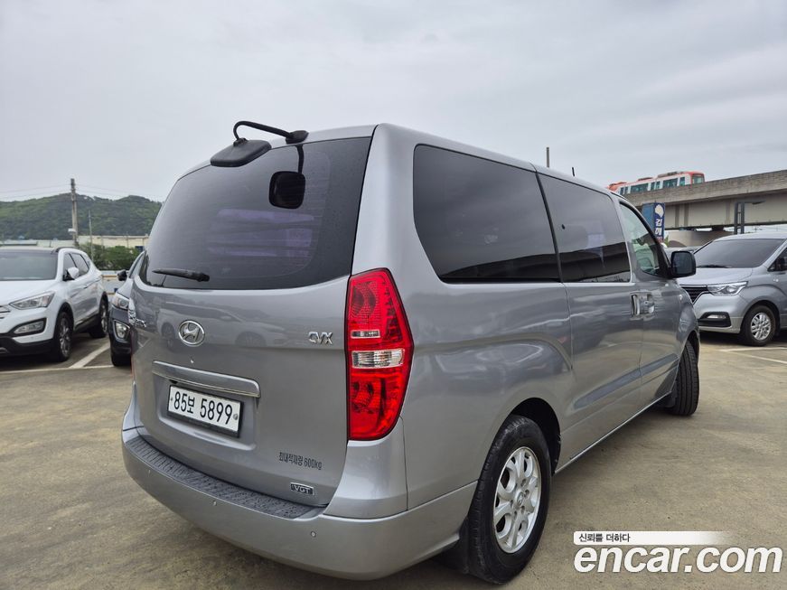 Hyundai Starex 2013