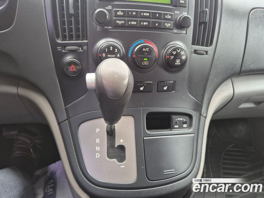 Hyundai Starex 2013
