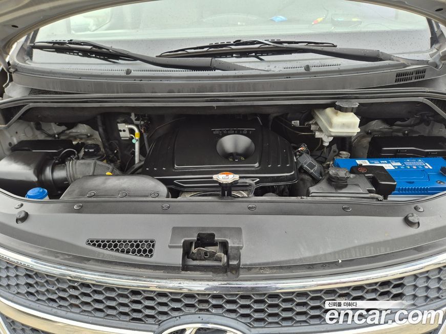 Hyundai Starex 2013