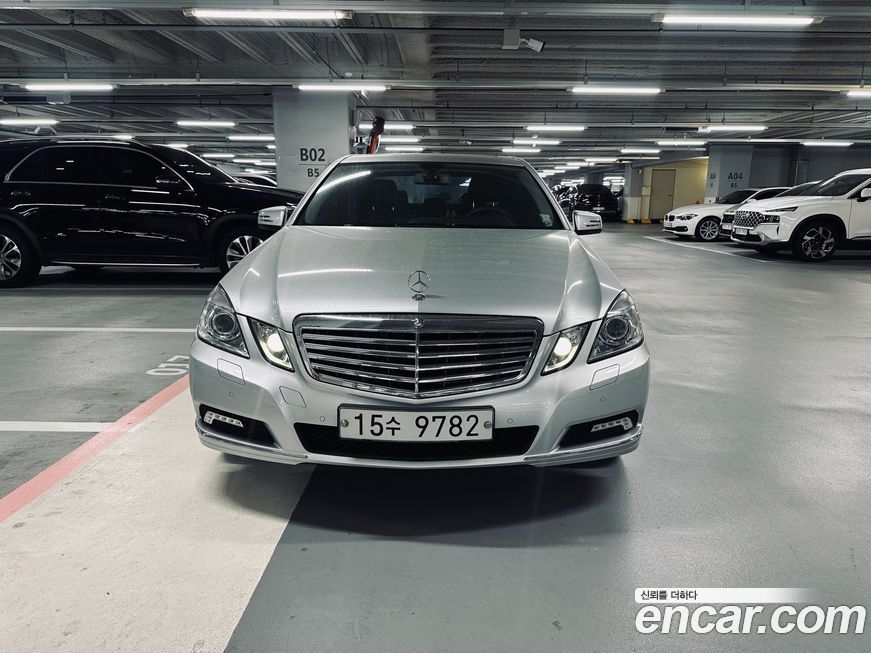 Mercedes-Benz E-Class 2010