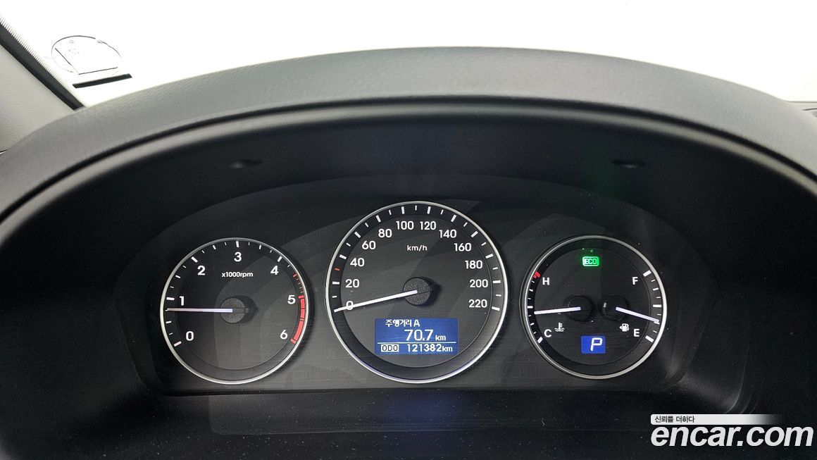 Hyundai Starex 2018