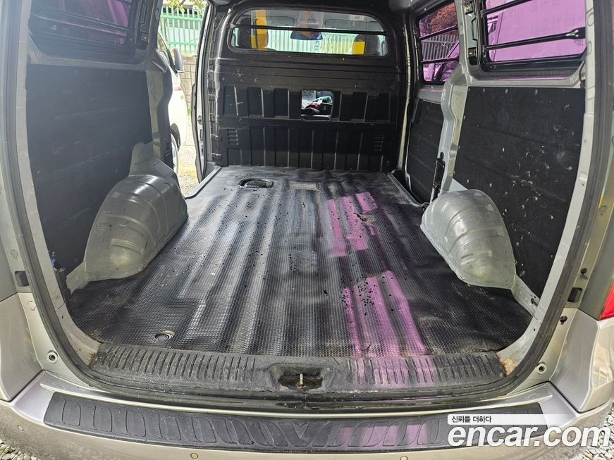Hyundai Starex 2016