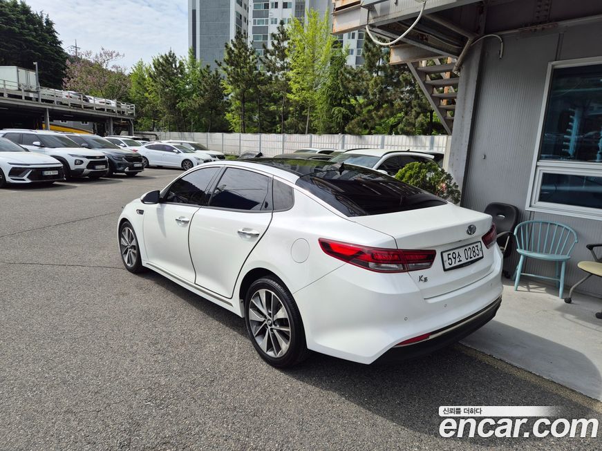 Kia K5 2016