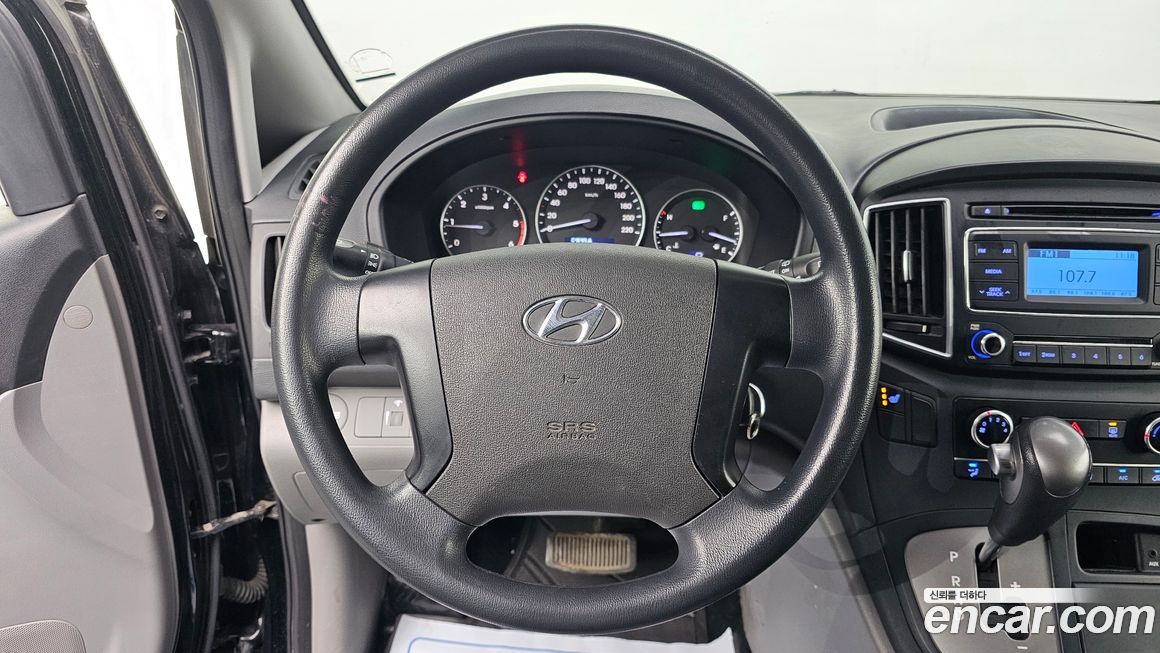 Hyundai Starex 2018