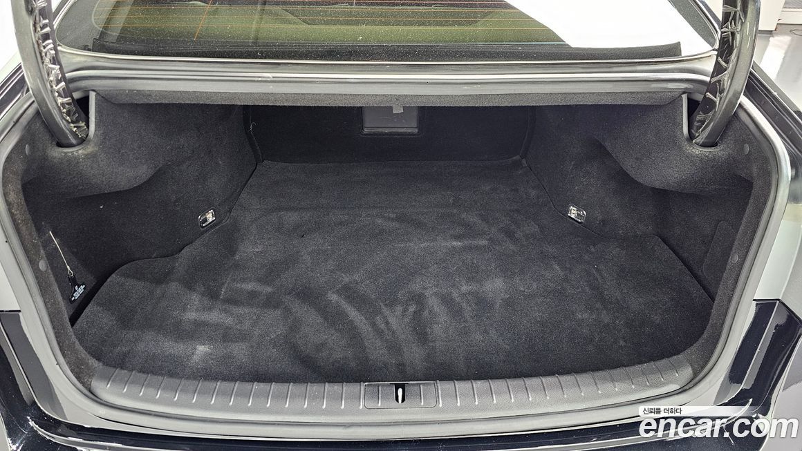 Hyundai Genesis 2015