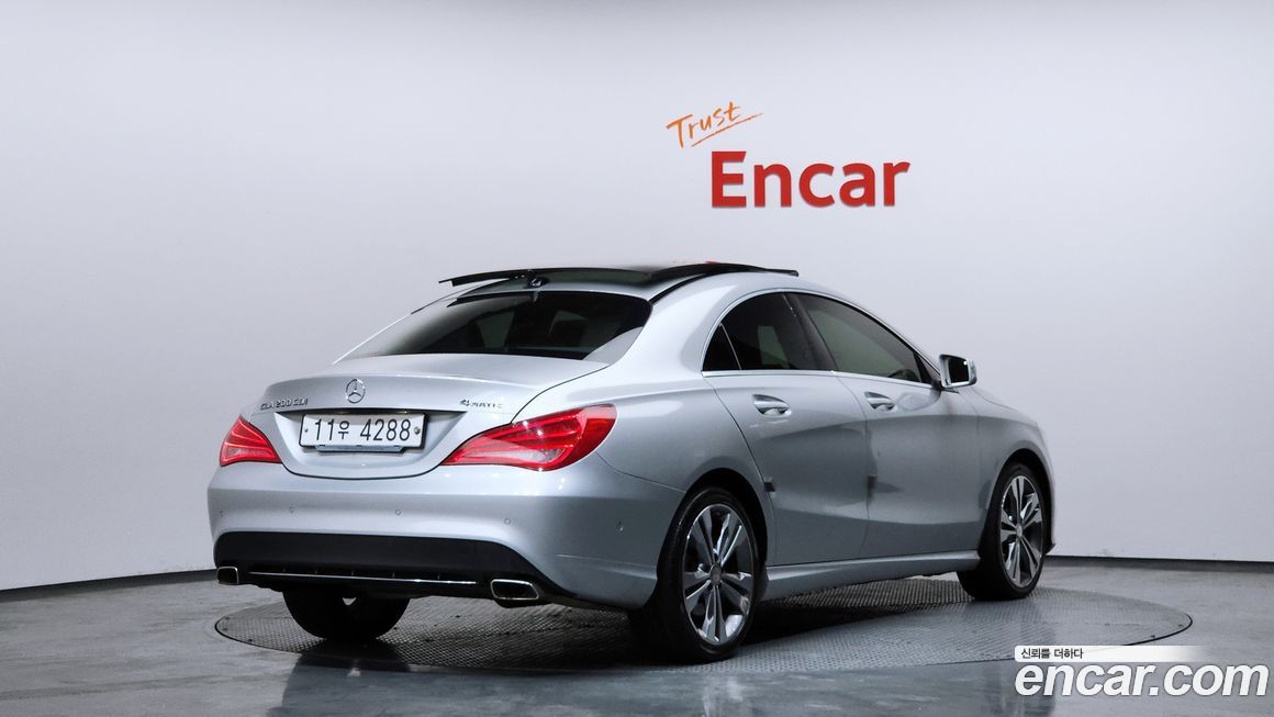 Mercedes-Benz CLA-Class 2015