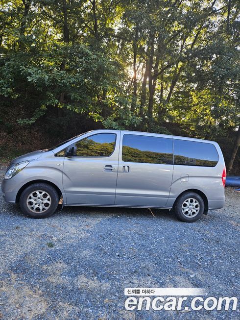 Hyundai Starex 2016