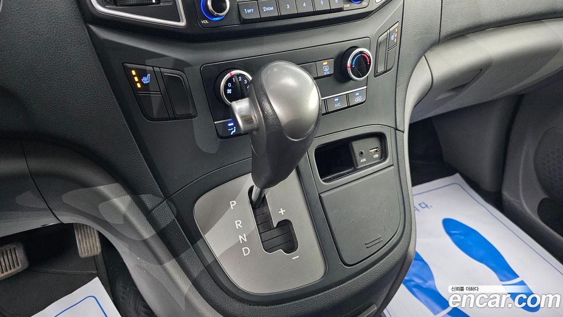 Hyundai Starex 2018