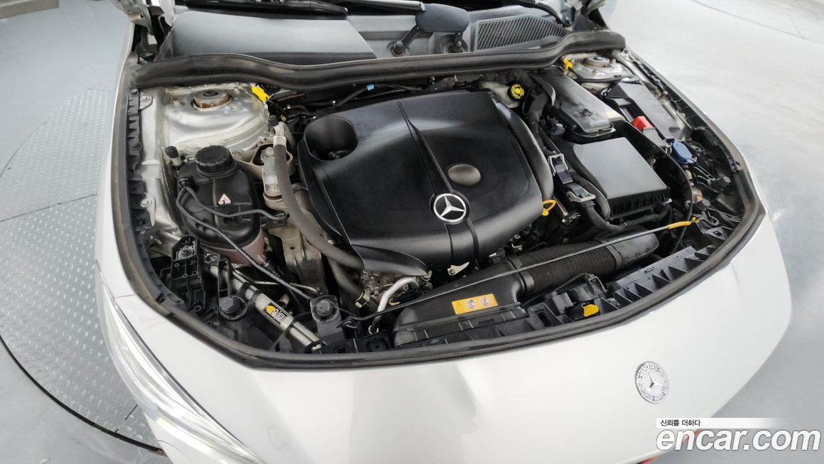 Mercedes-Benz CLA-Class 2015