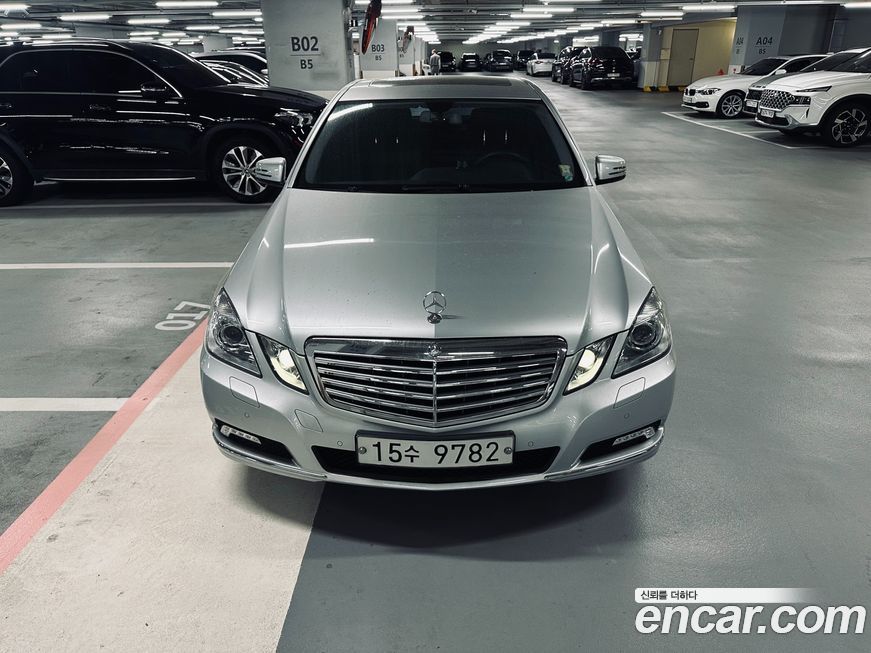 Mercedes-Benz E-Class 2010