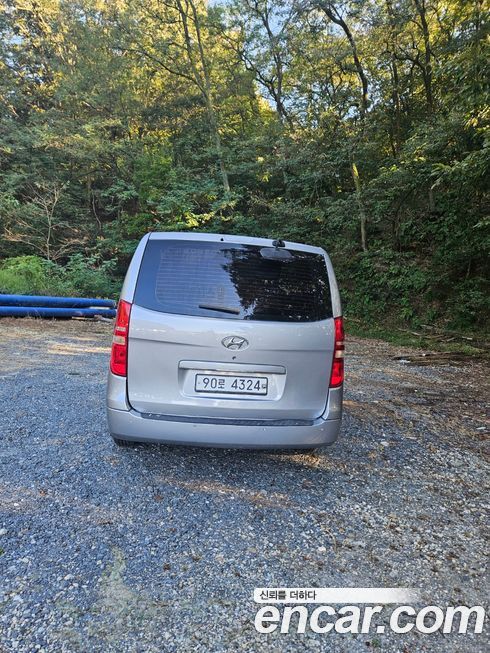 Hyundai Starex 2016