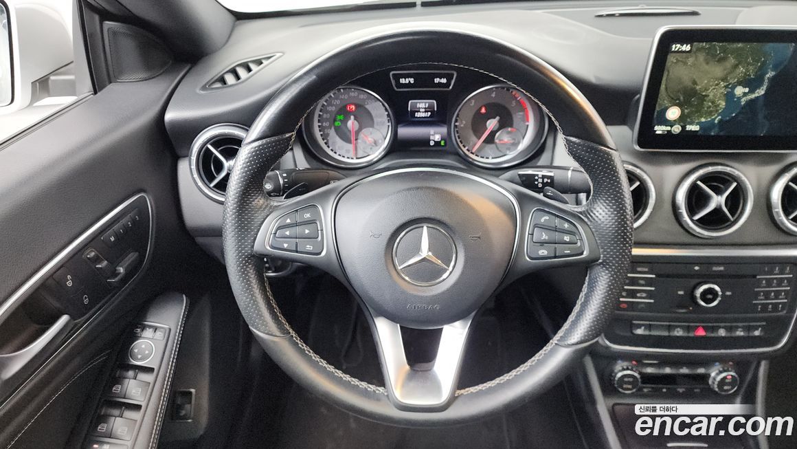 Mercedes-Benz CLA-Class 2015