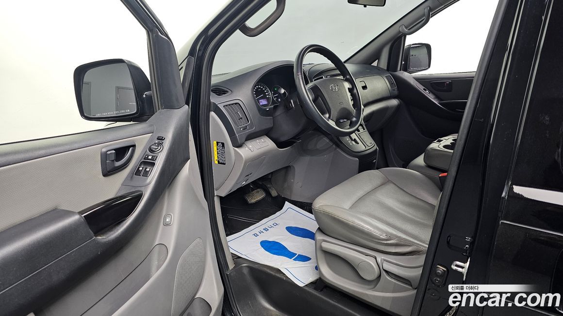 Hyundai Starex 2018