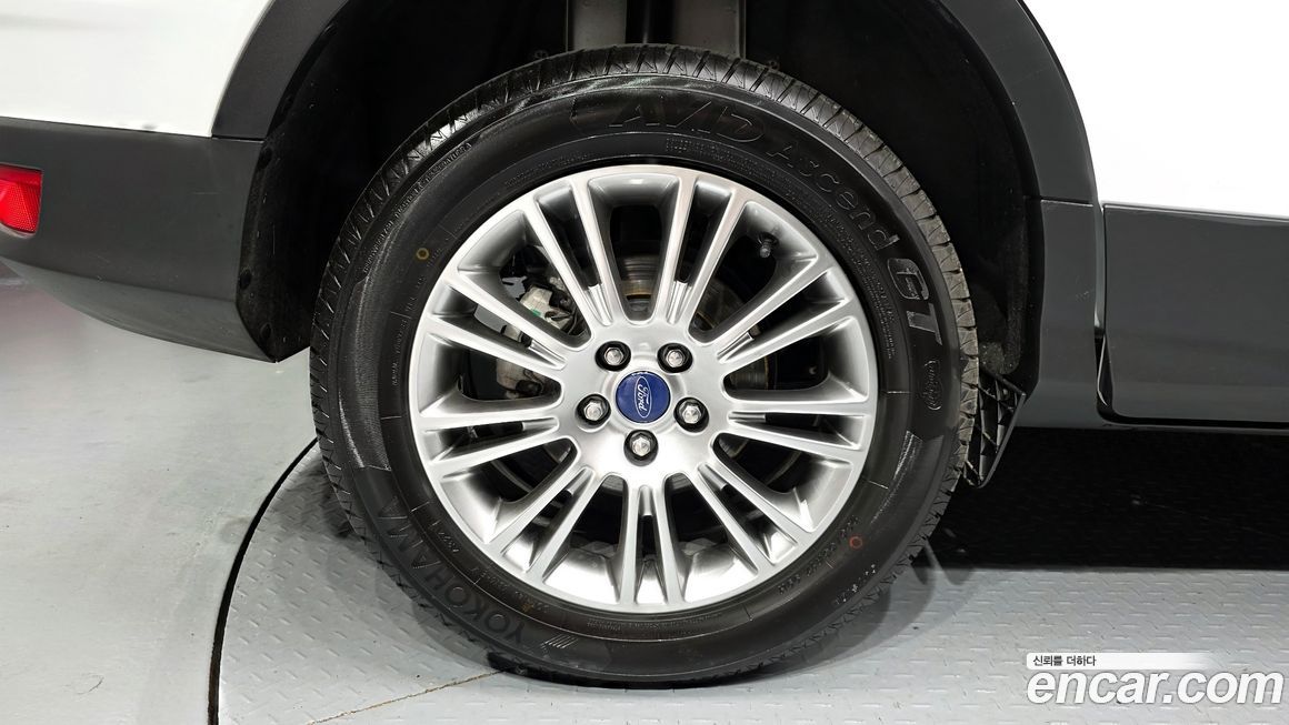 Ford Kuga 2016