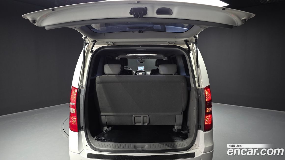Hyundai Starex 2017