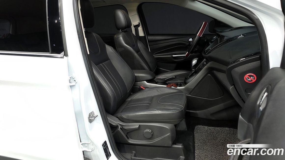 Ford Kuga 2016