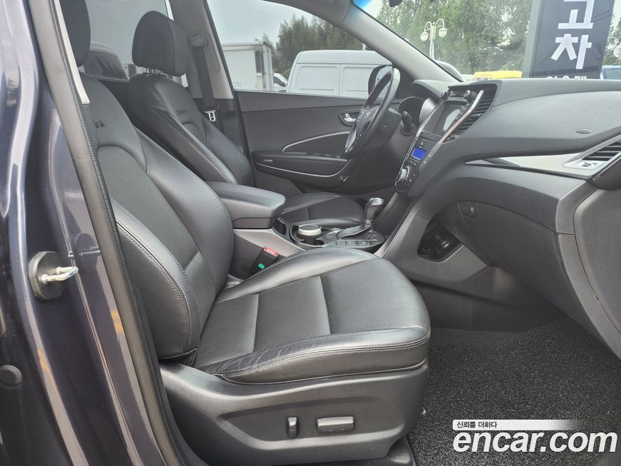 Hyundai Santafe 2015