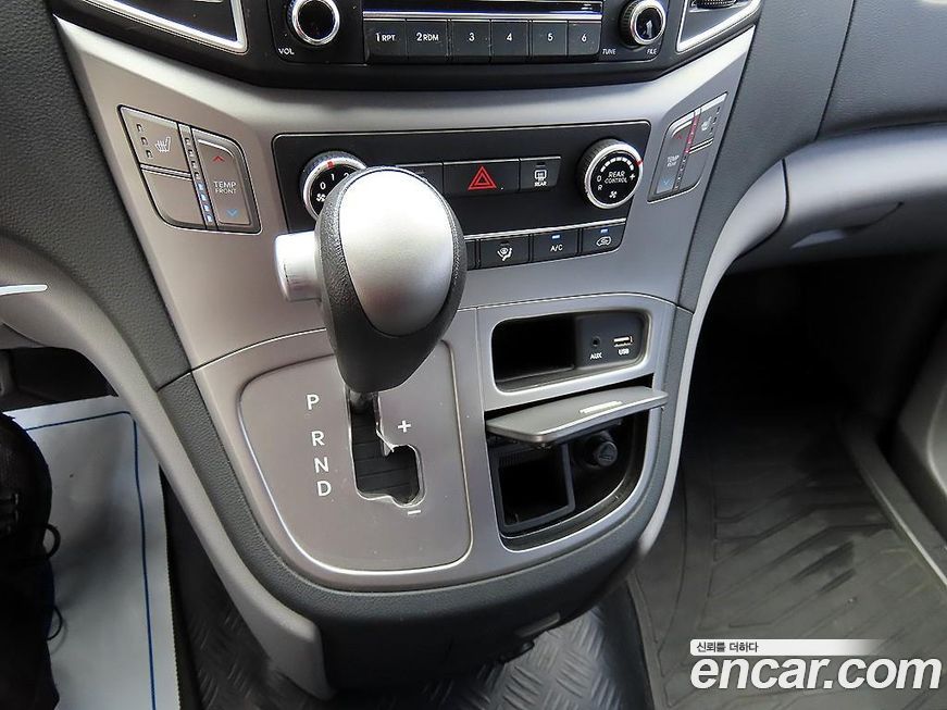 Hyundai Starex 2017
