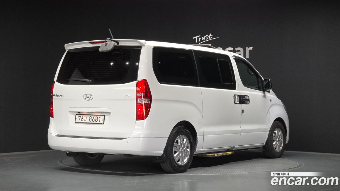 Hyundai Starex 2017