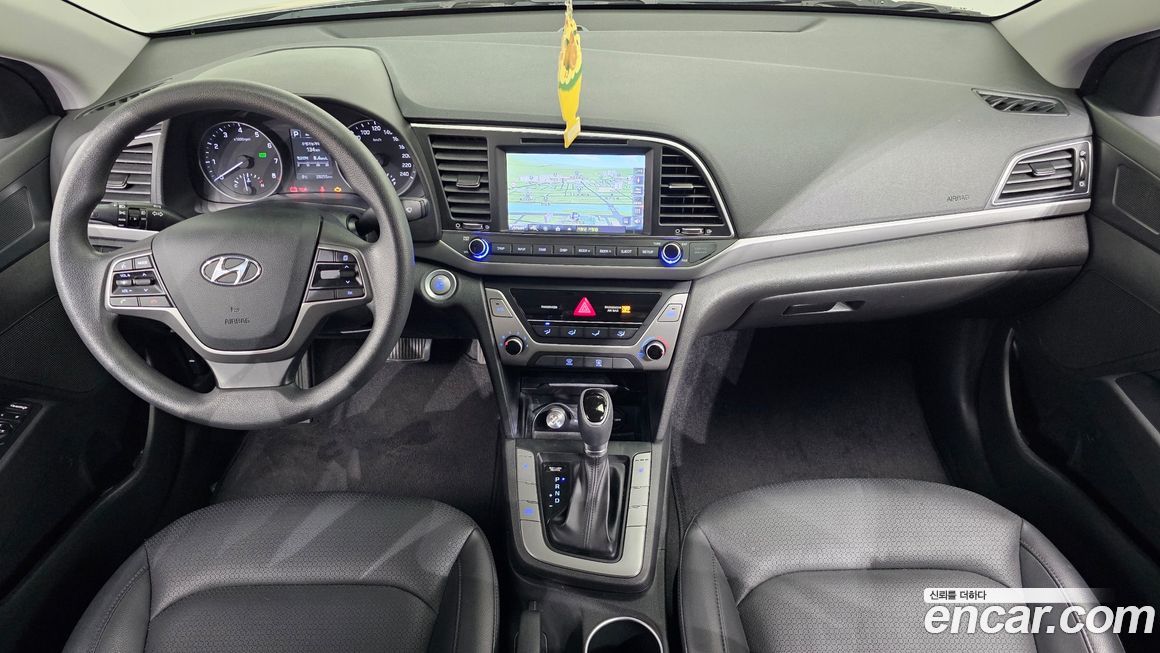 Hyundai AVANTE 2018
