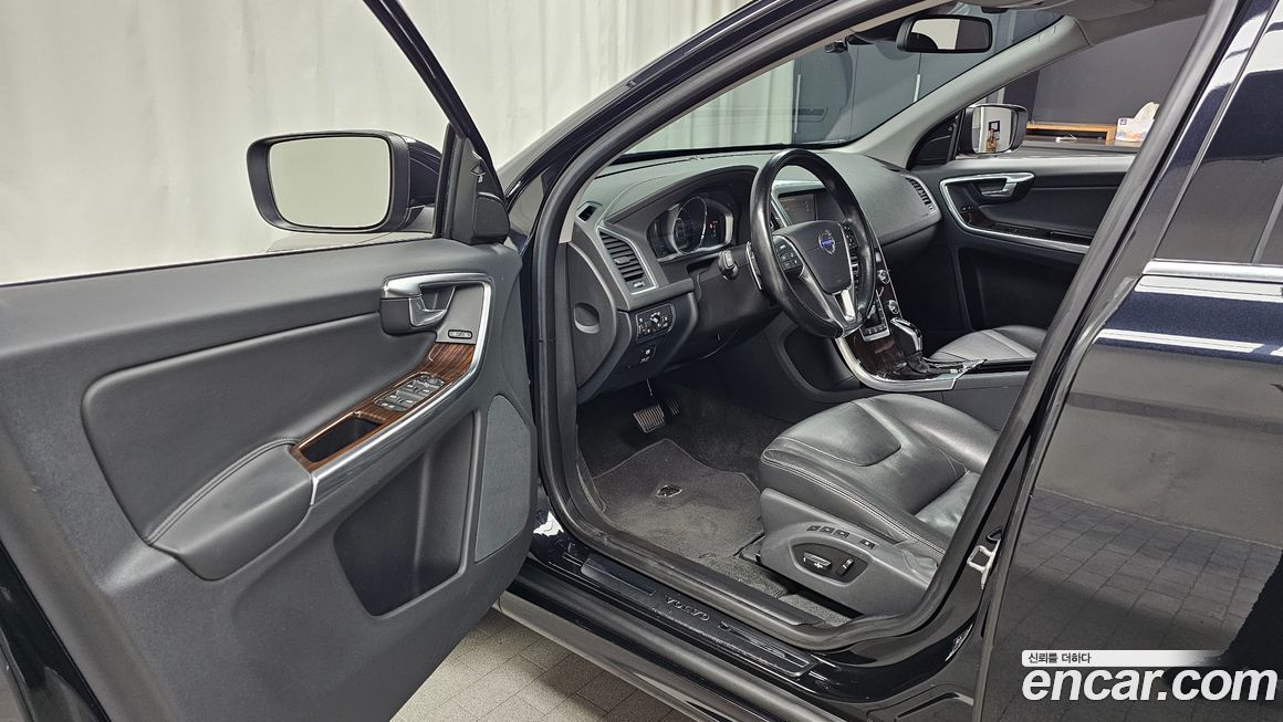 Volvo XC60 2014