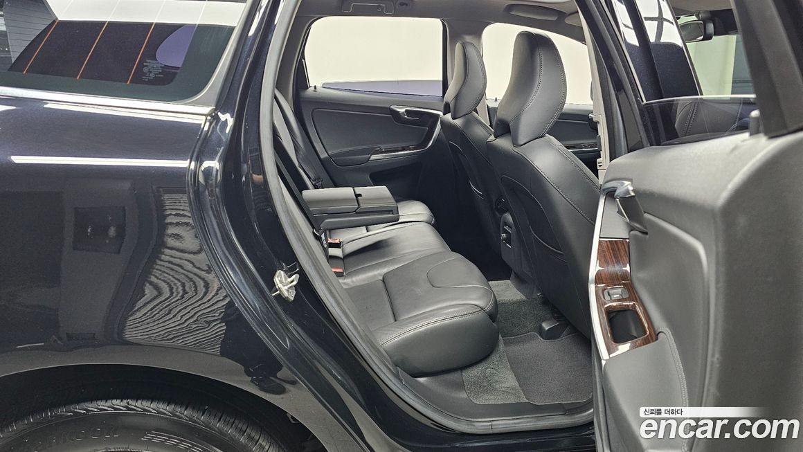 Volvo XC60 2014