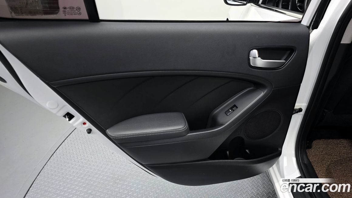 Kia K3 2018
