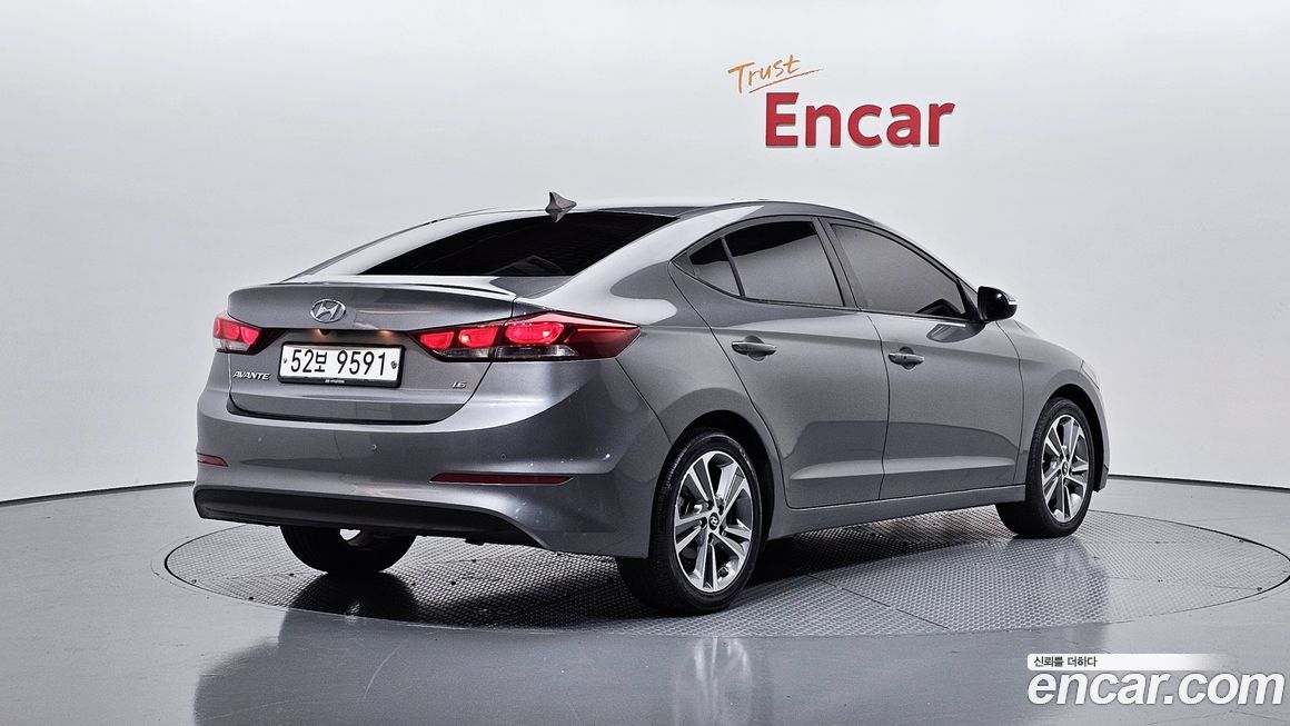 Hyundai AVANTE 2018