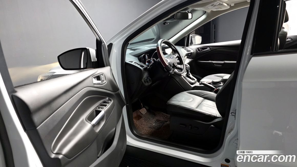 Ford Kuga 2016