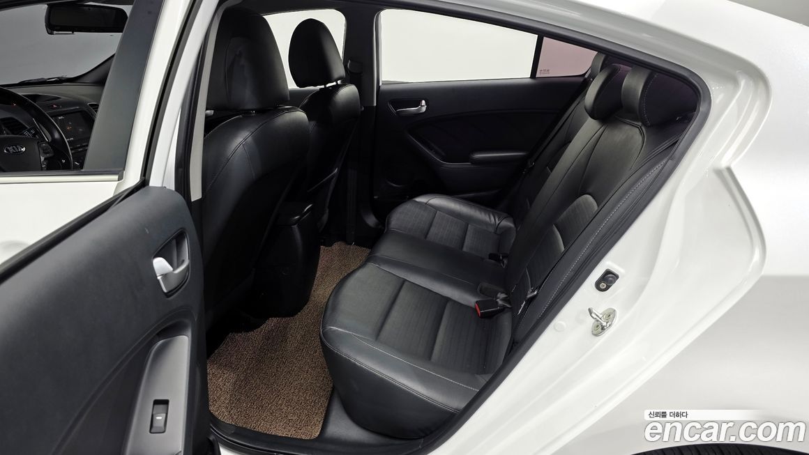 Kia K3 2018