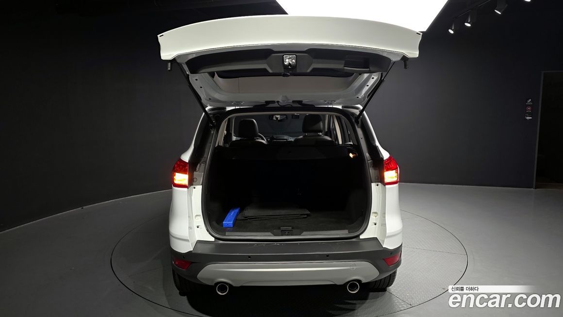 Ford Kuga 2016