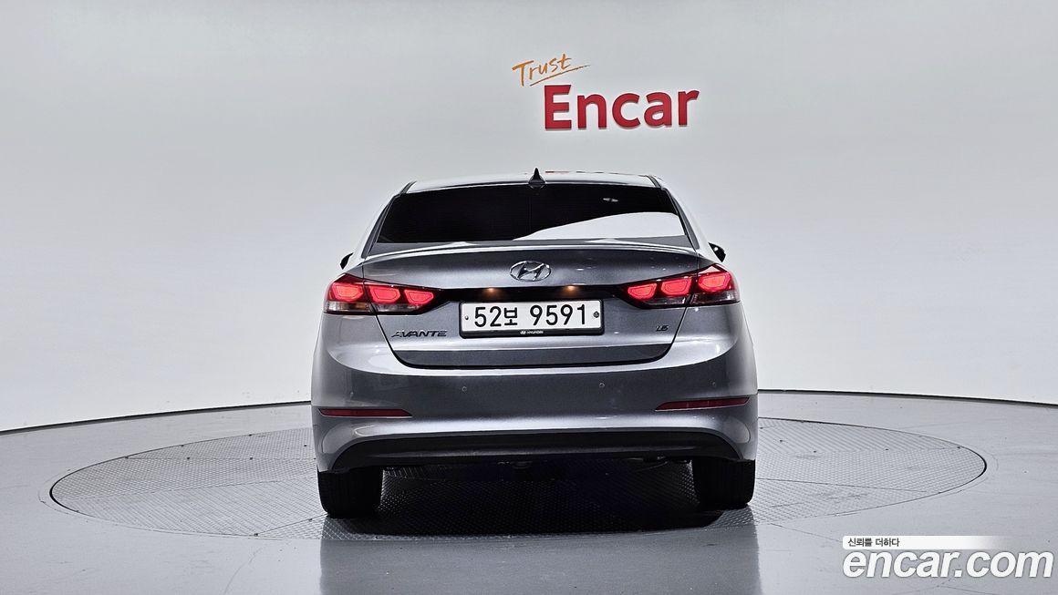 Hyundai AVANTE 2018