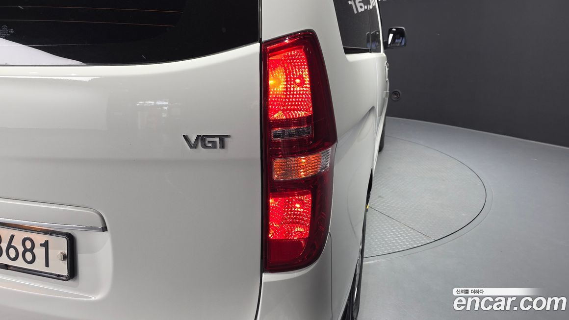 Hyundai Starex 2017