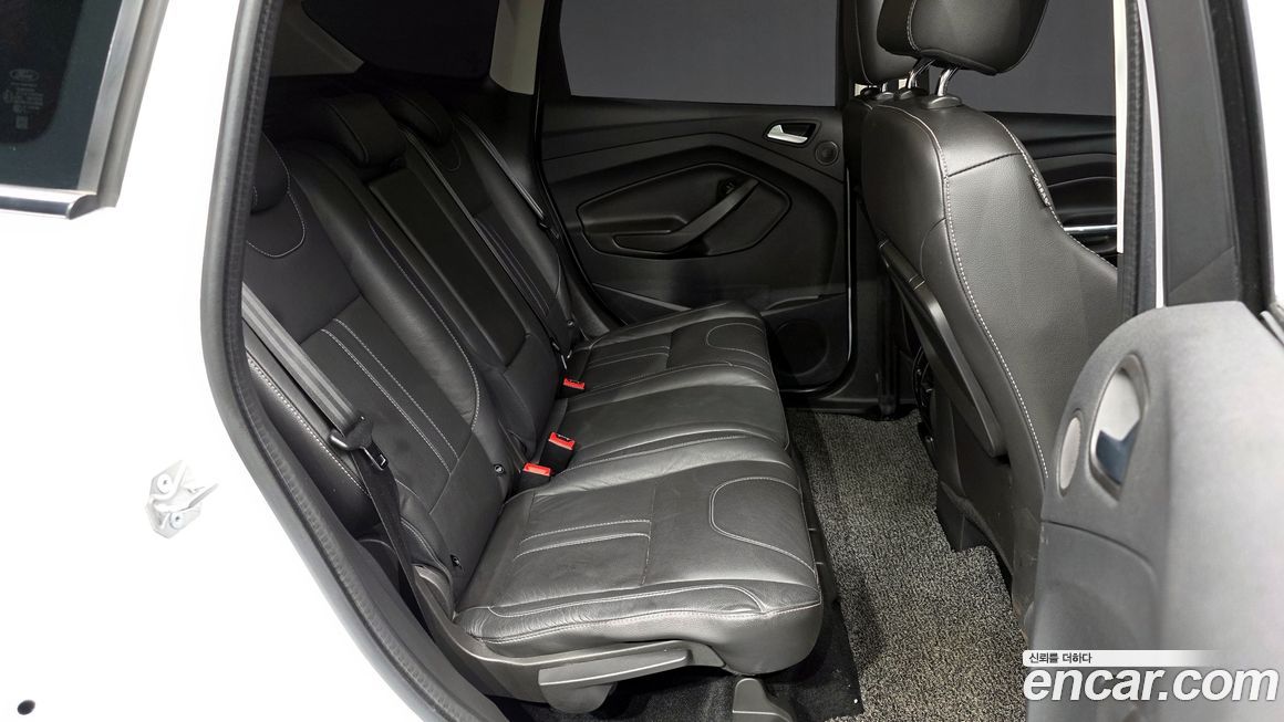 Ford Kuga 2016