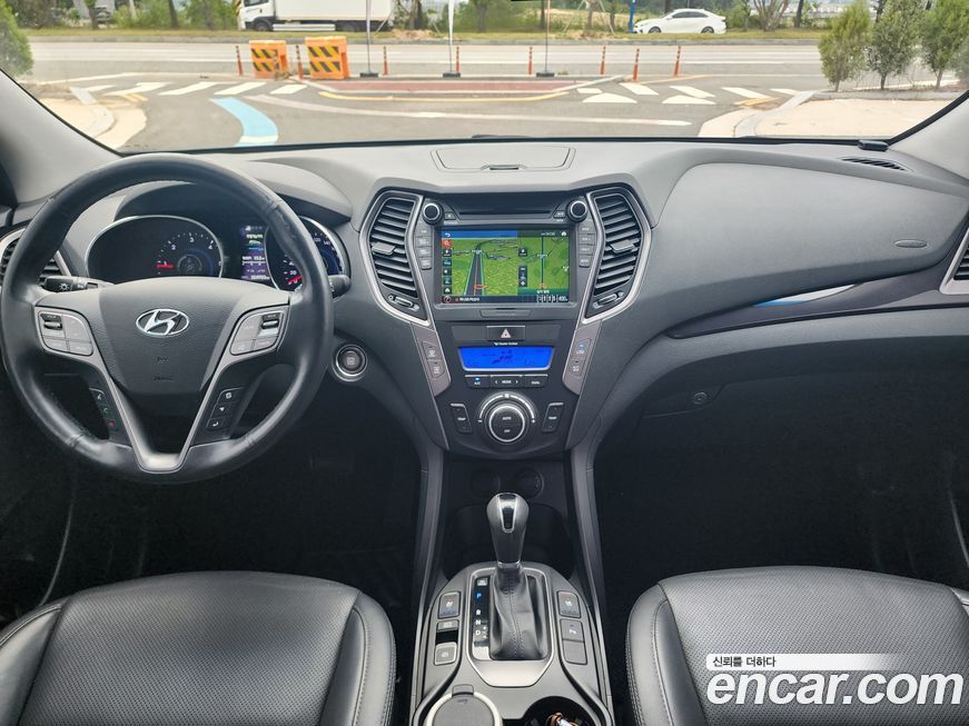 Hyundai Santafe 2015