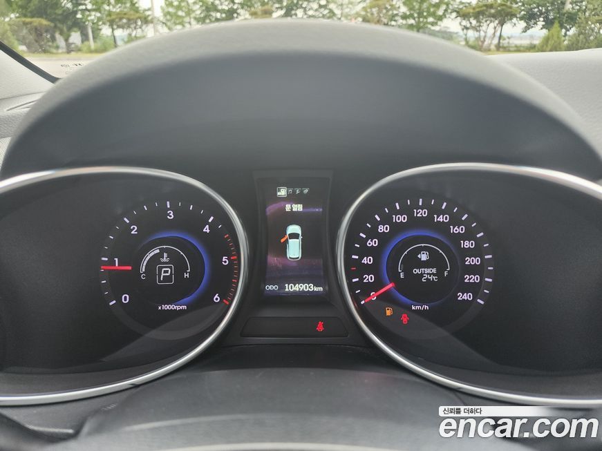Hyundai Santafe 2015