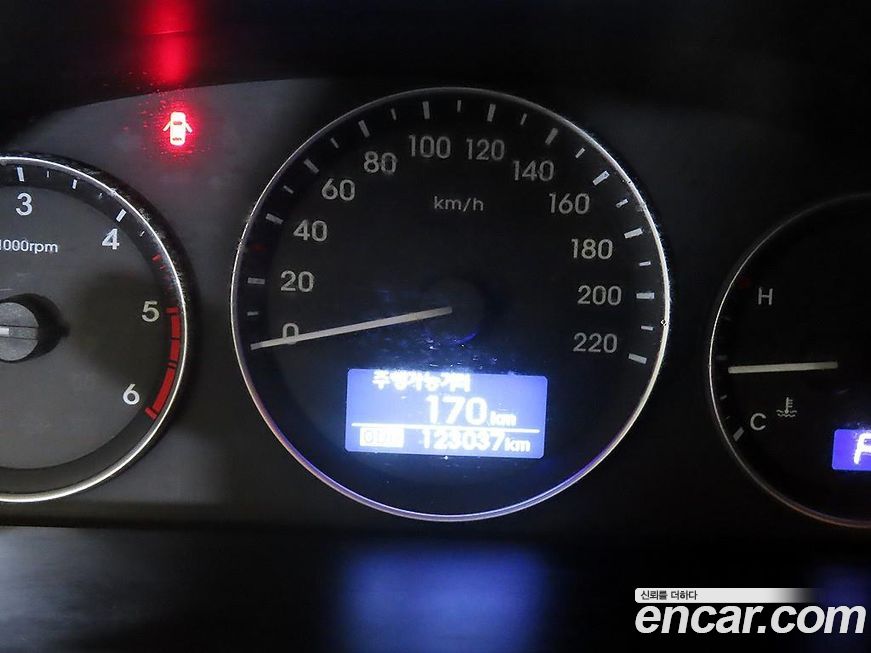 Hyundai Starex 2020
