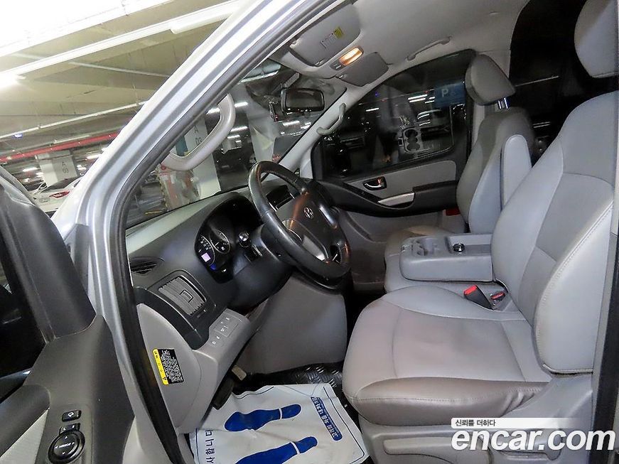 Hyundai Starex 2020