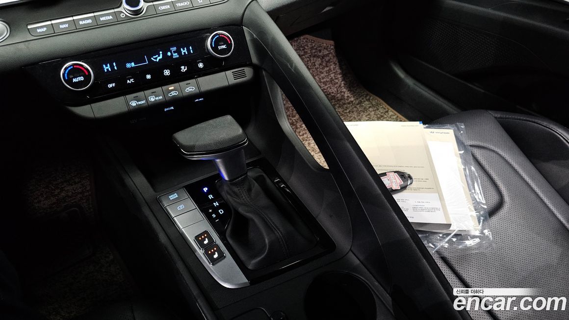 Hyundai AVANTE 2023