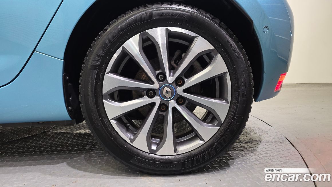 Renault-KoreaSamsung Zoe 2021