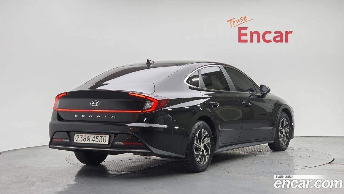 Hyundai Sonata 2022