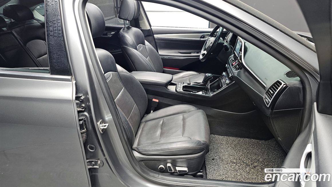 Hyundai Grandeur 2017