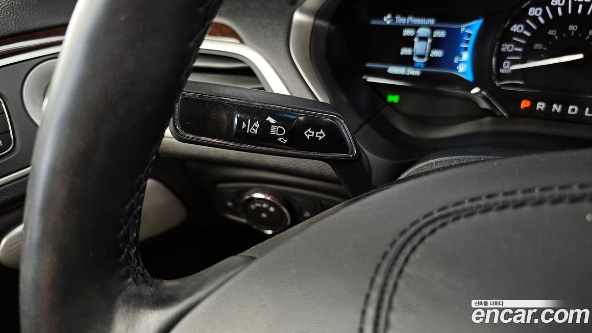 Lincoln MKZ 2019