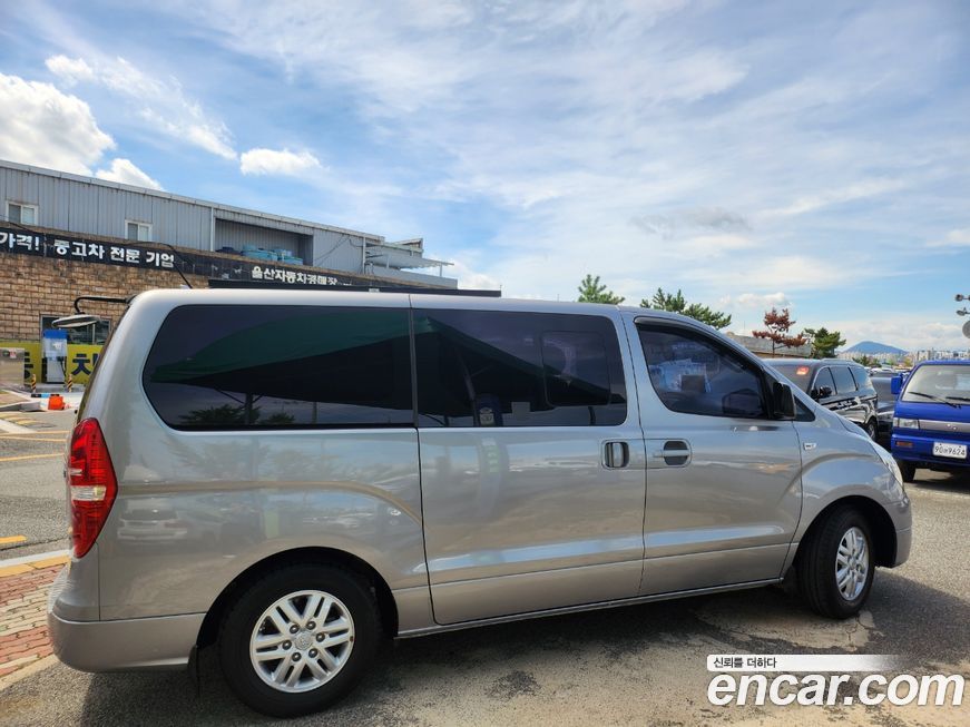 Hyundai Starex 2018