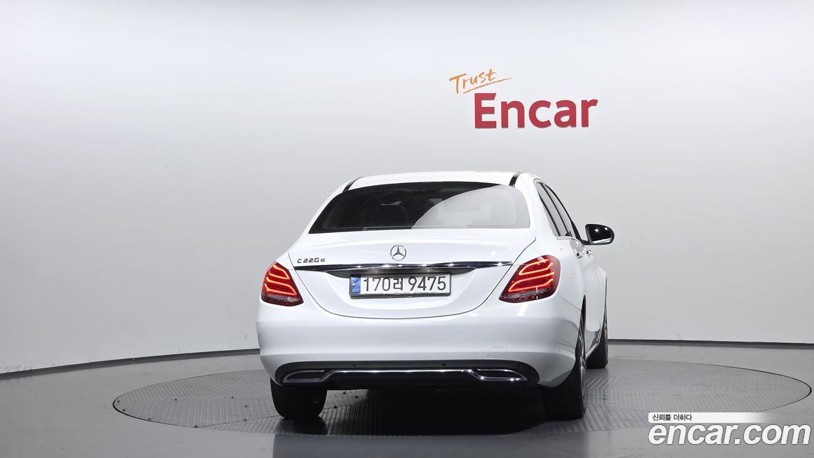 Mercedes-Benz C-Class 2017