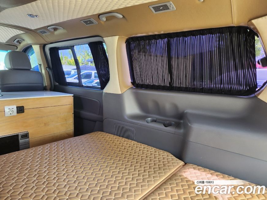 Hyundai Starex 2018