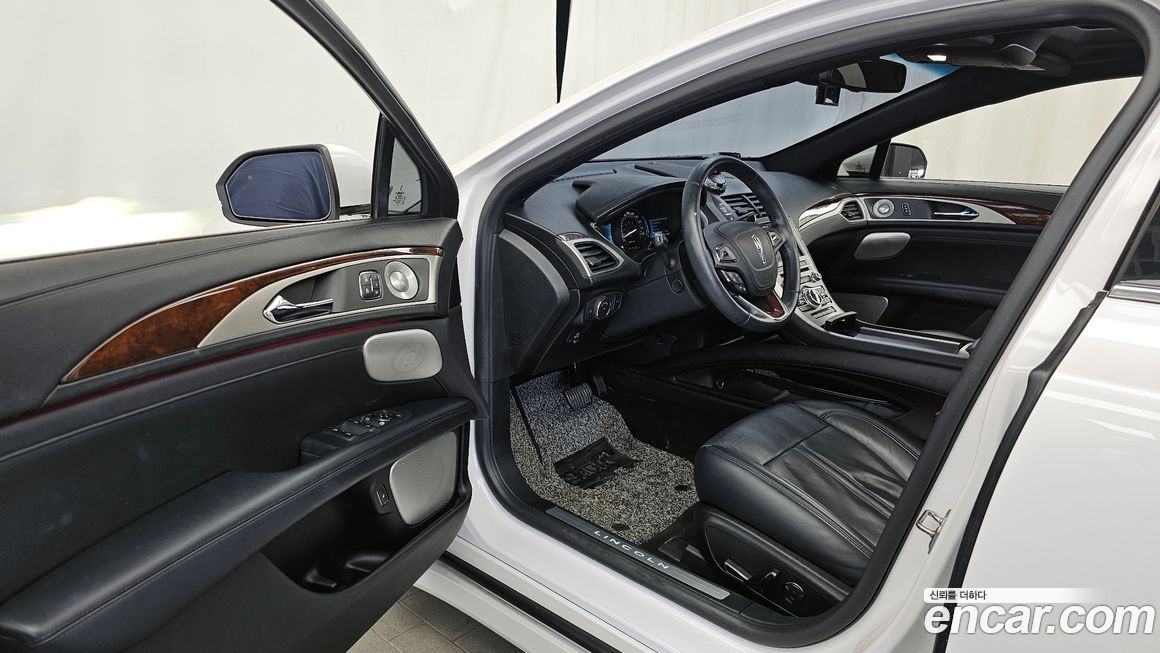 Lincoln MKZ 2019