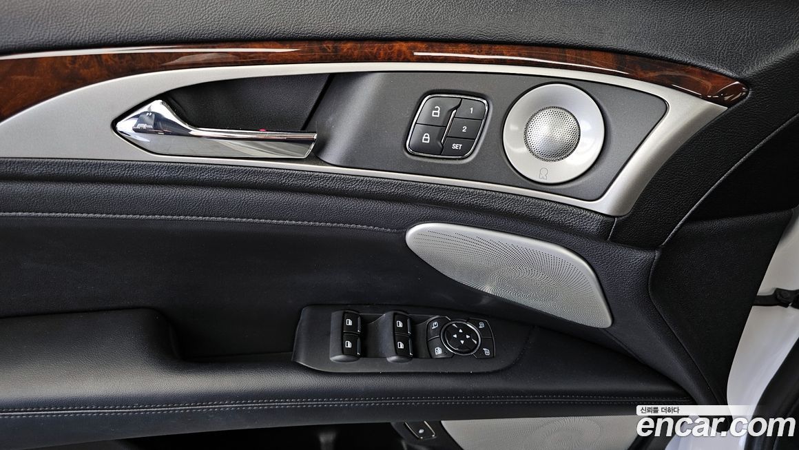 Lincoln MKZ 2019